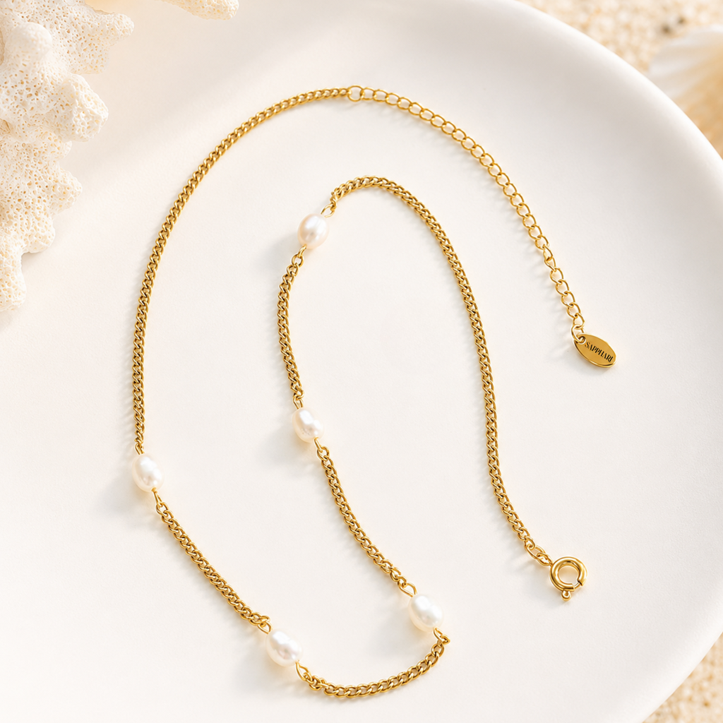 Isla Pearl Necklace
